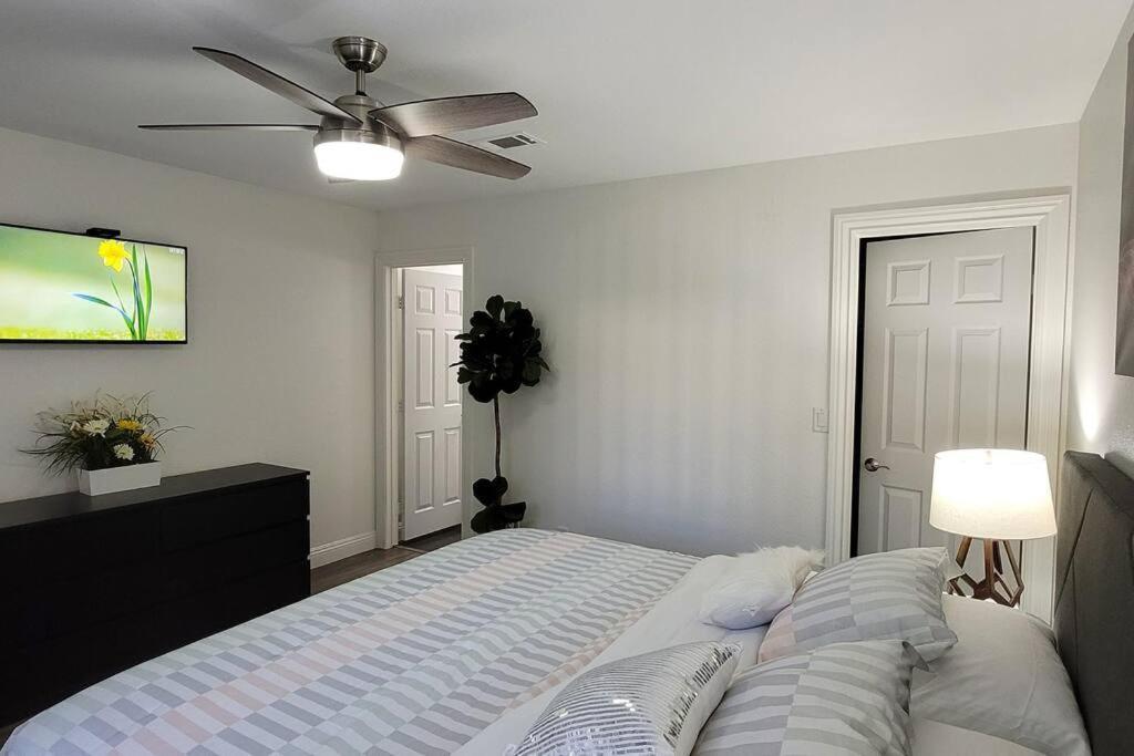 L - Fully Remodeled And Professionally Decorated Las Vegas Exteriér fotografie